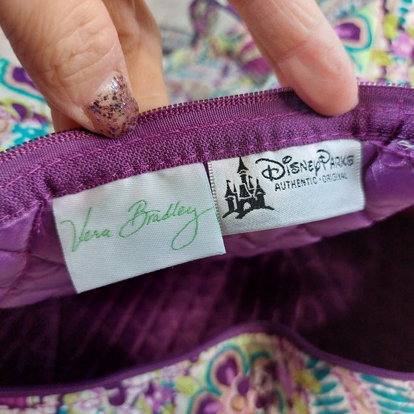 Vera Bradley Disney Parks Plums Up Mickey Large Duffle Purple Weekend/Tr… - Picture 10 of 11